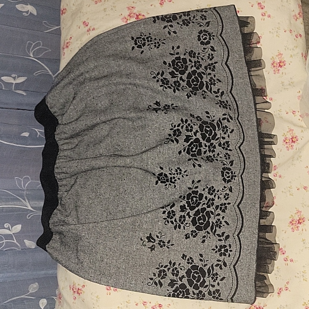 Skirt with ruffle bottom